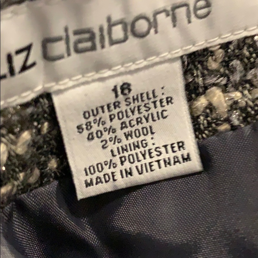 skirt - Picture 7 of 7